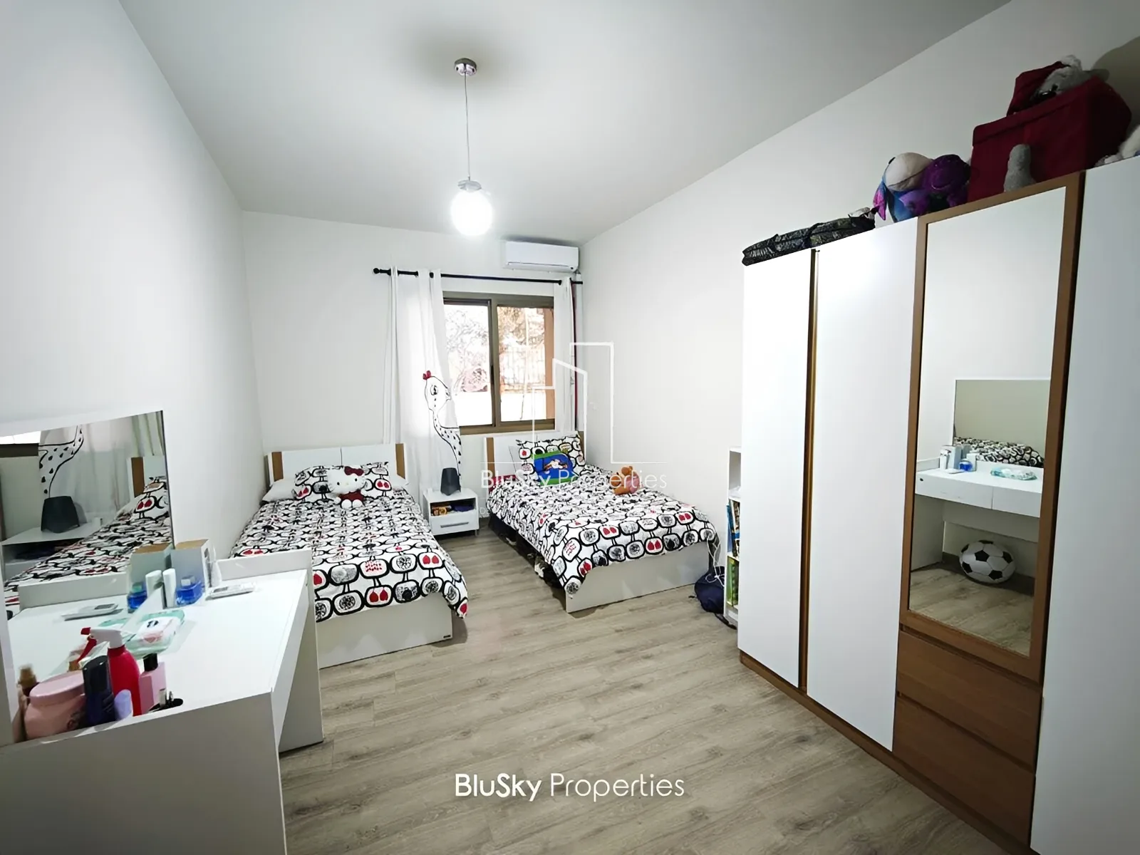Apartment for Sale in Ain Saade