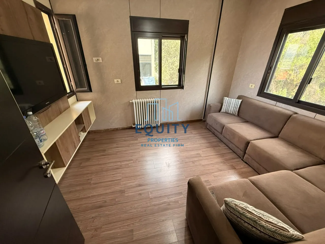 Apartment for rent in Mazraat Yachouh - 3 bed, 3 bath