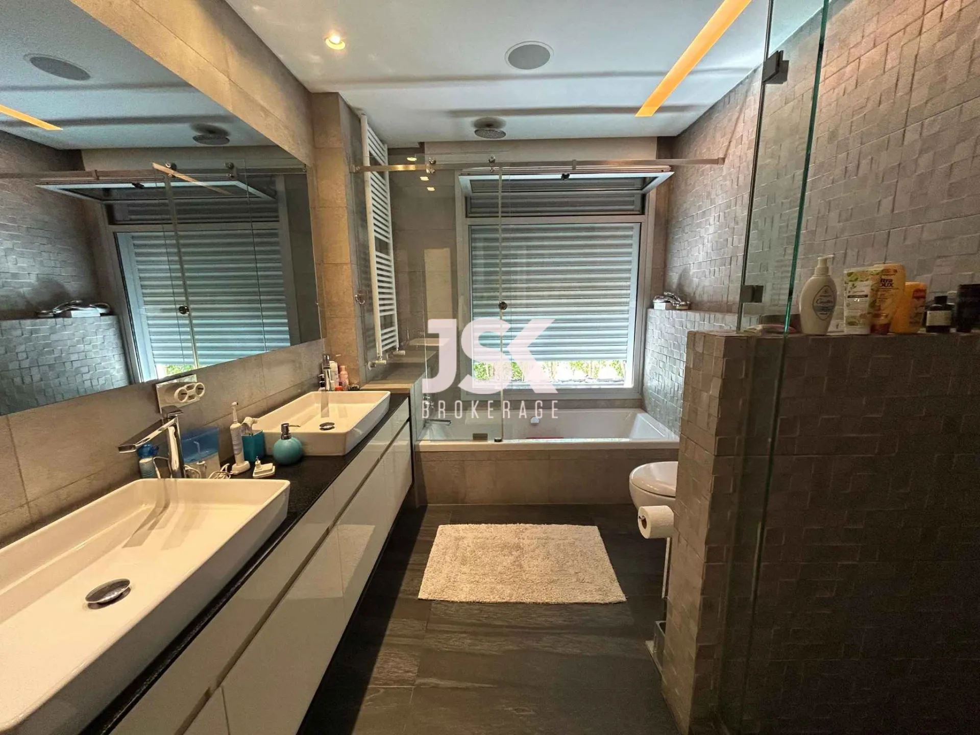 Apartment for Sale in Achrafieh