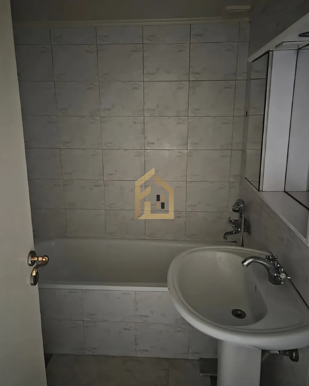 Apartment for rent in Rabweh, Bayrut, Lebanon