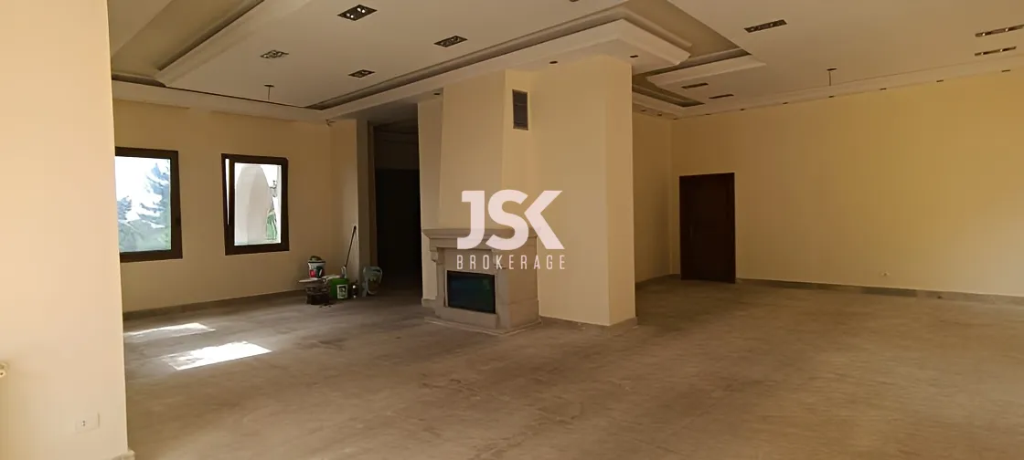Triplex for Sale in Chnaneir, Lebanon