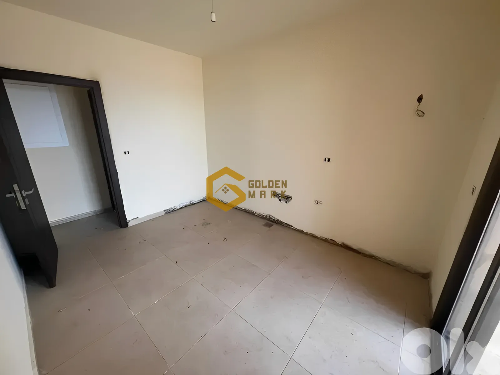 Apartment for Sale in Bouar - 2 bed, 2 bath