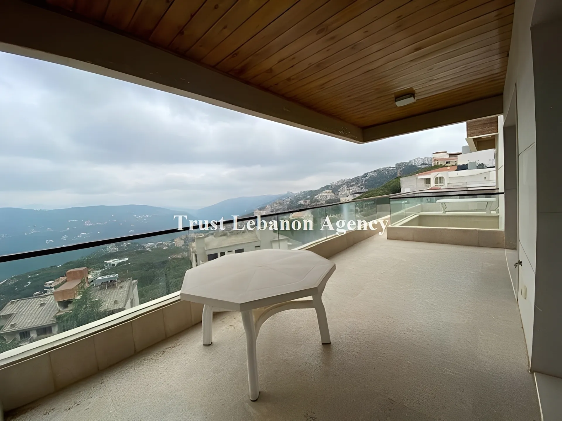 Apartment for Sale in Metn Broumana Lebanon - 3 bed, 3 bath