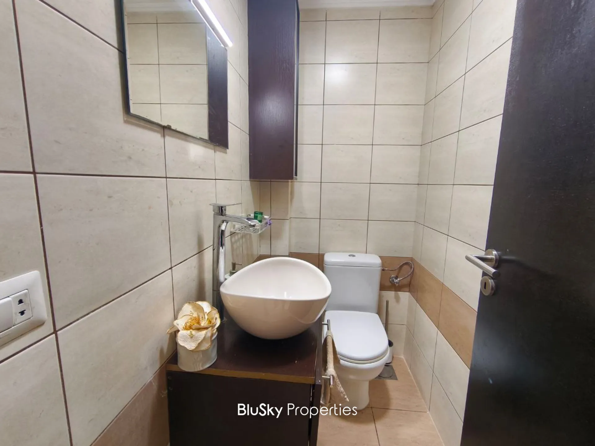Apartment for rent in Jdeideh, lebanon