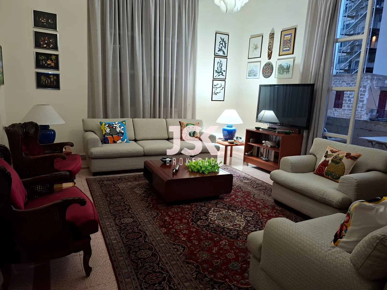 Building for Rent in Gemmayzeh