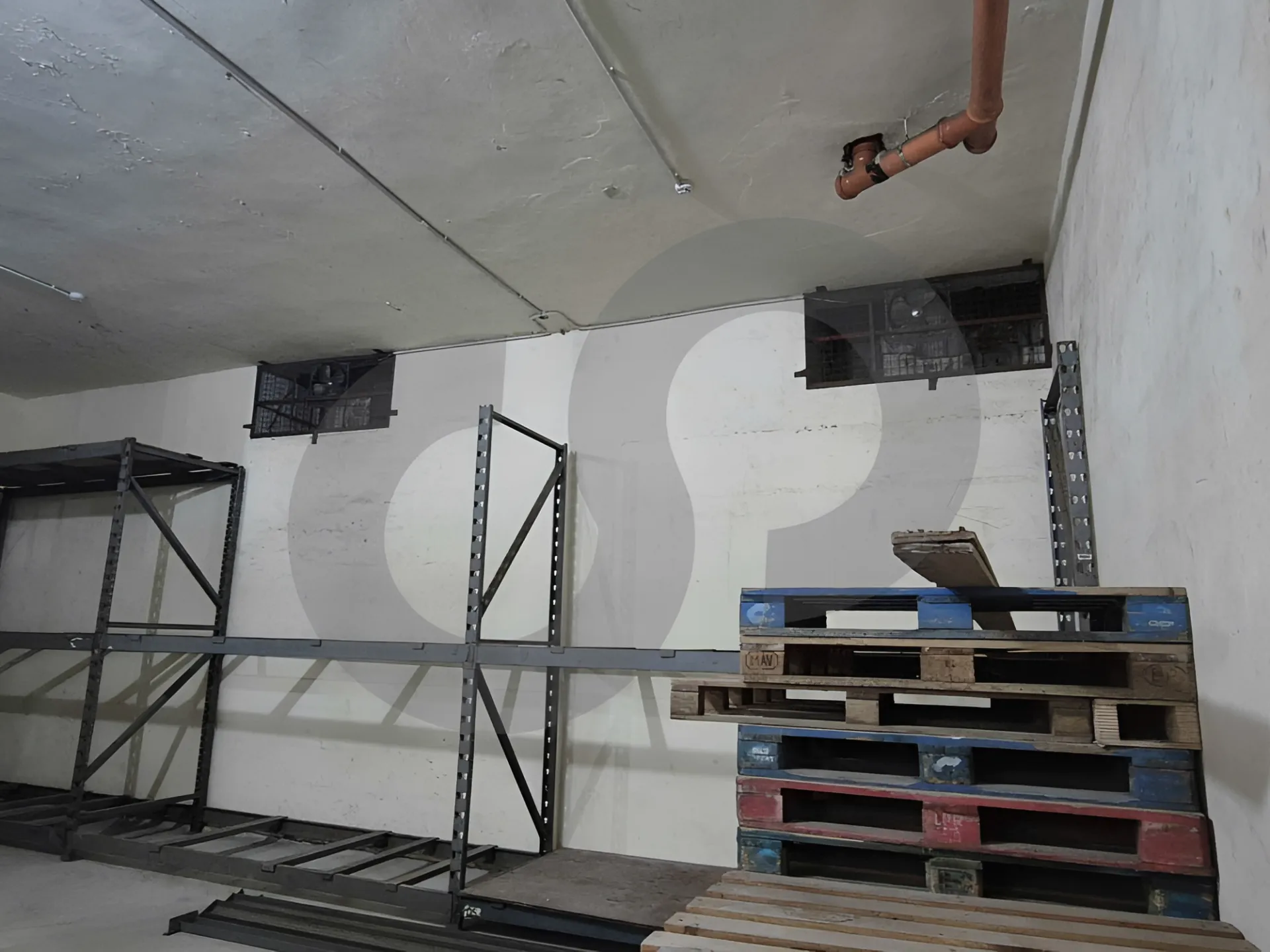 Warehouse for Rent in Jnah
