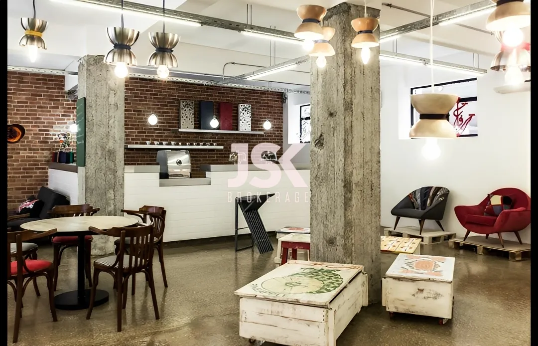 Shop for sale in Achrafieh