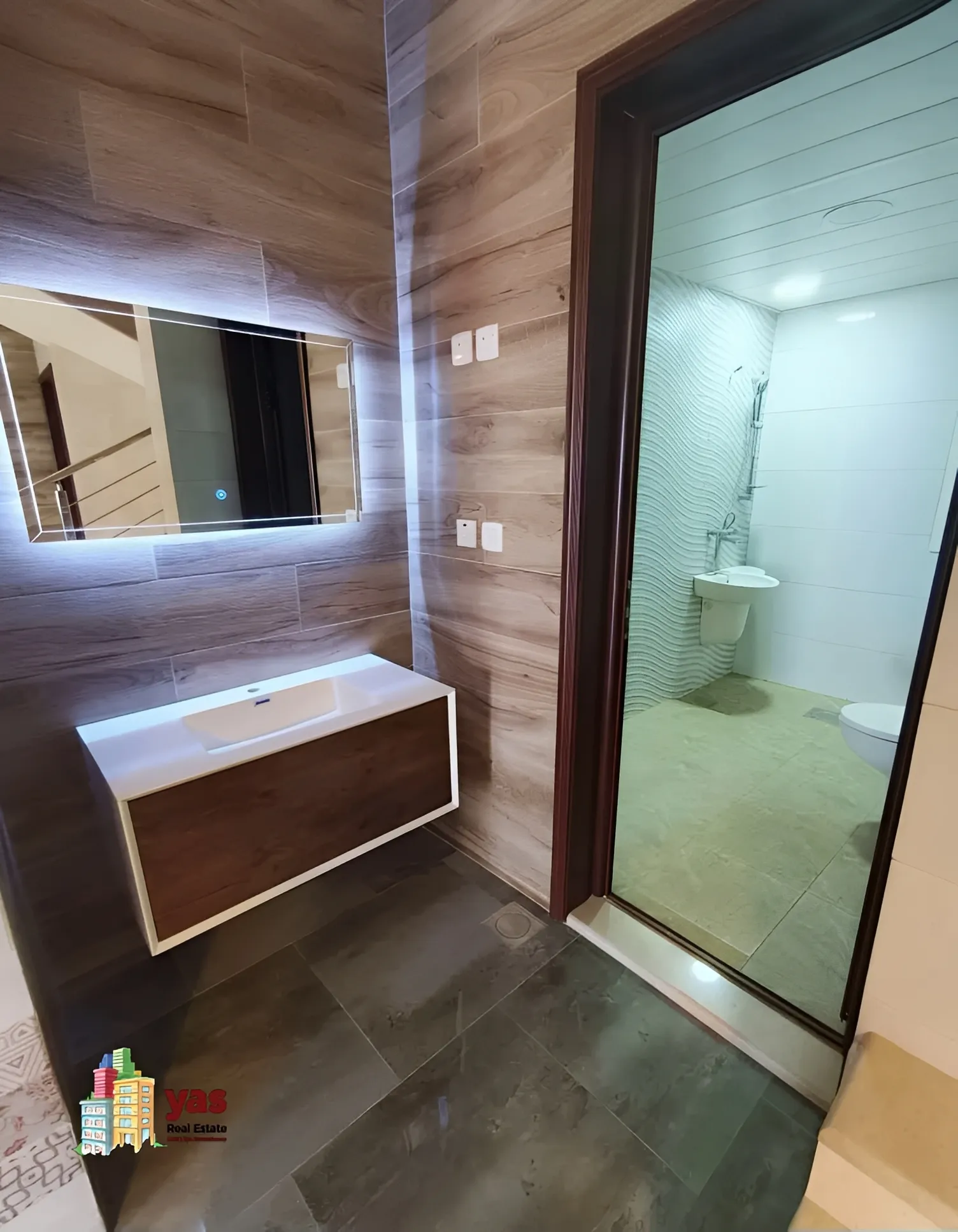 Villa for Sale in Aley