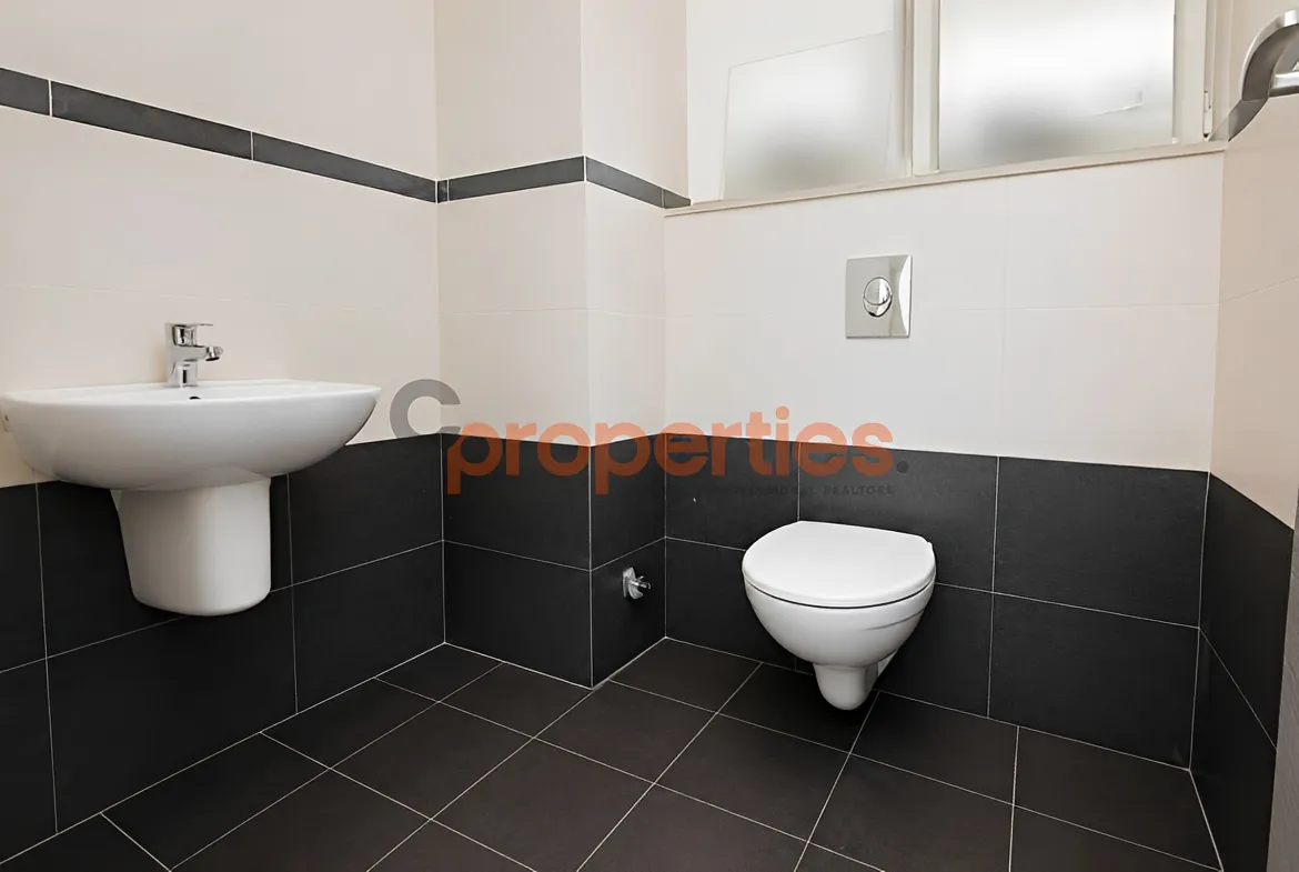 Apartment for Sale in Ras Al Naba'a