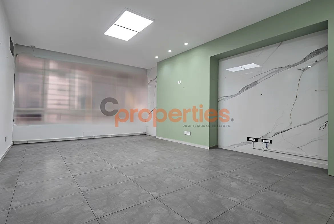 Office for Rent in Forn El Chebbak