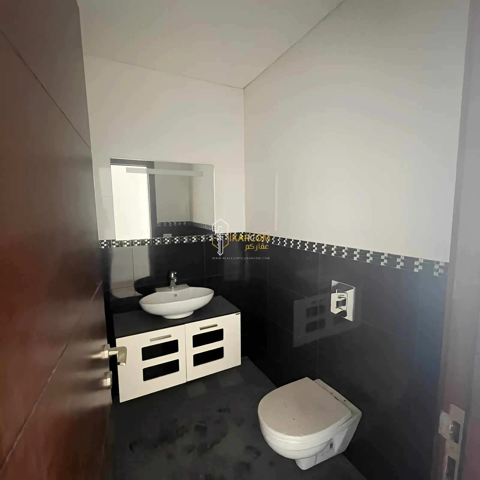 Apartment for Sale in Horch Tabet - 4 bed, 4 bath