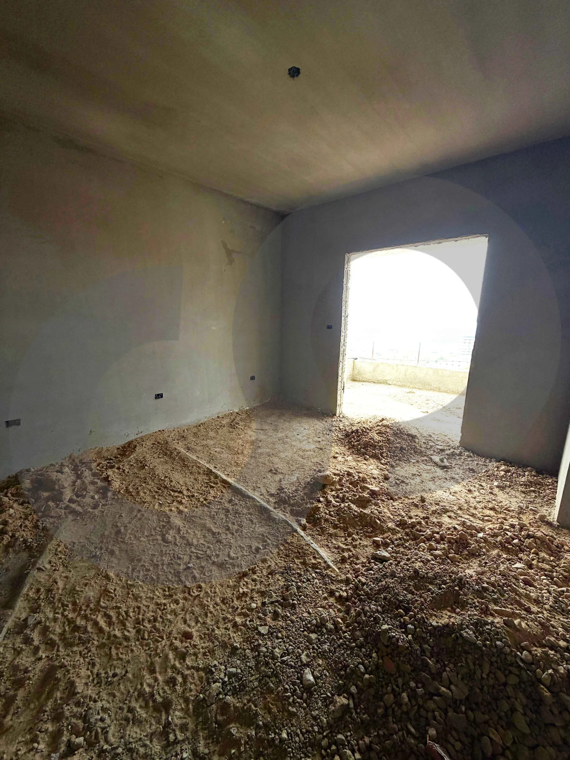 Apartment for Sale in Dawhet el Hoss - 3 bed, 3 bath