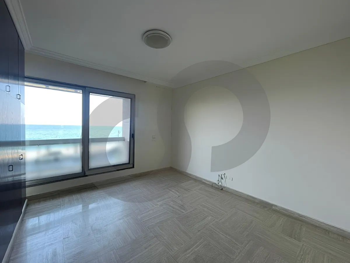 Apartment for Sale in Ain Al Mraiseh, Beirut, Lebanon