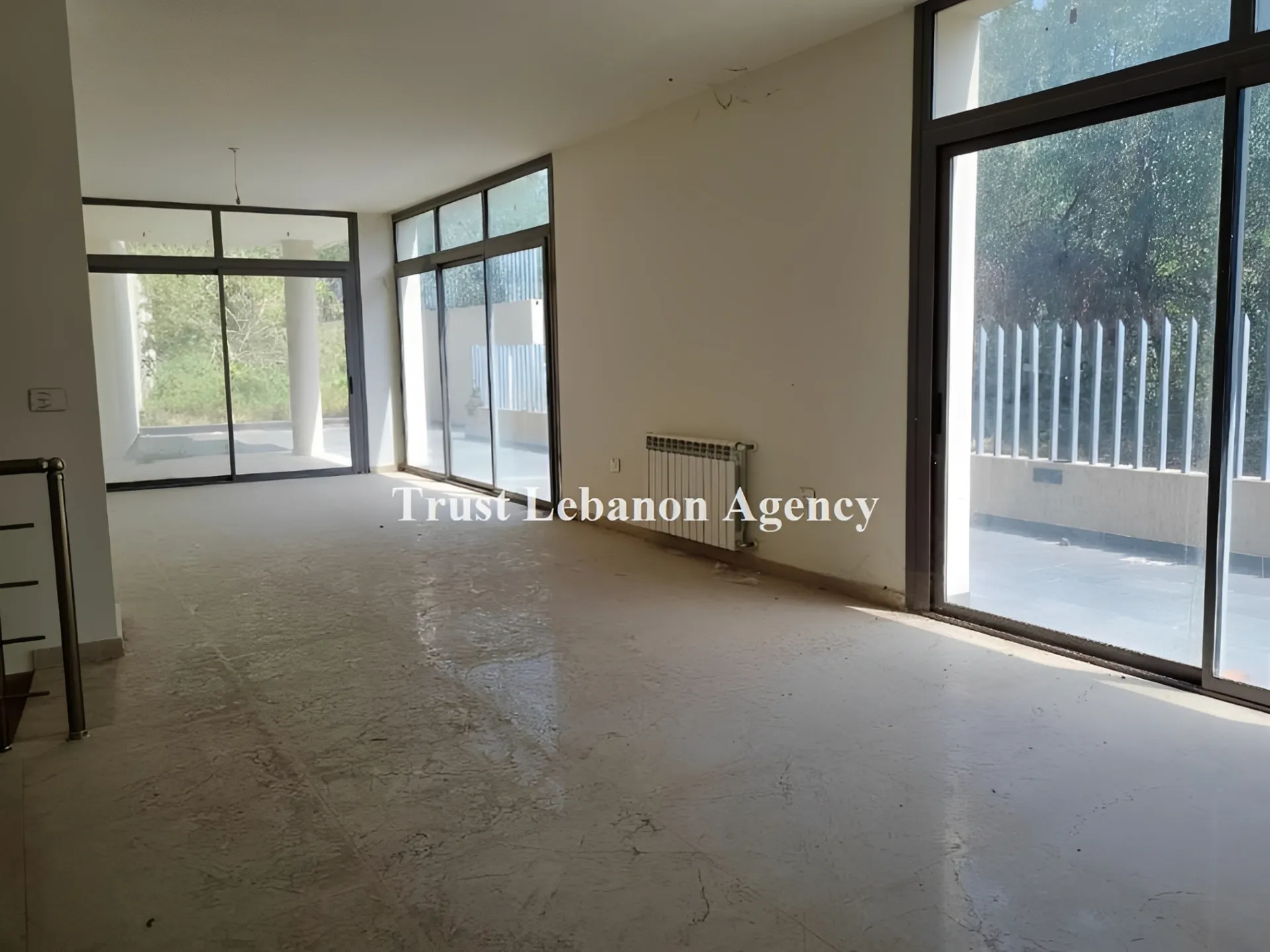 Triplex for Sale in Baabda