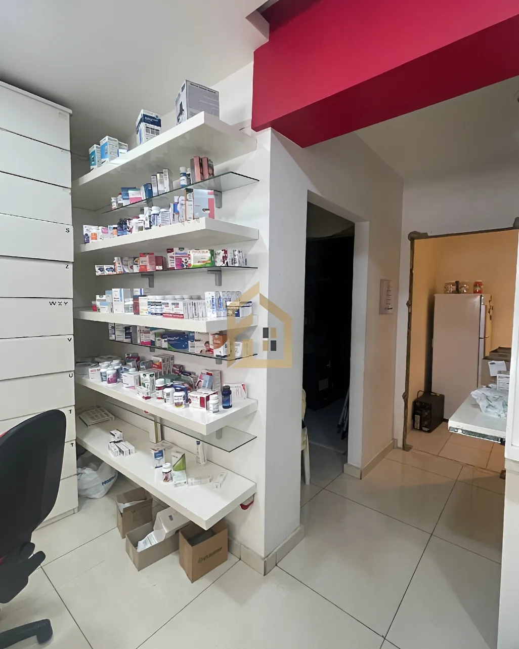Shop for rent in Kaslik, Lebanon