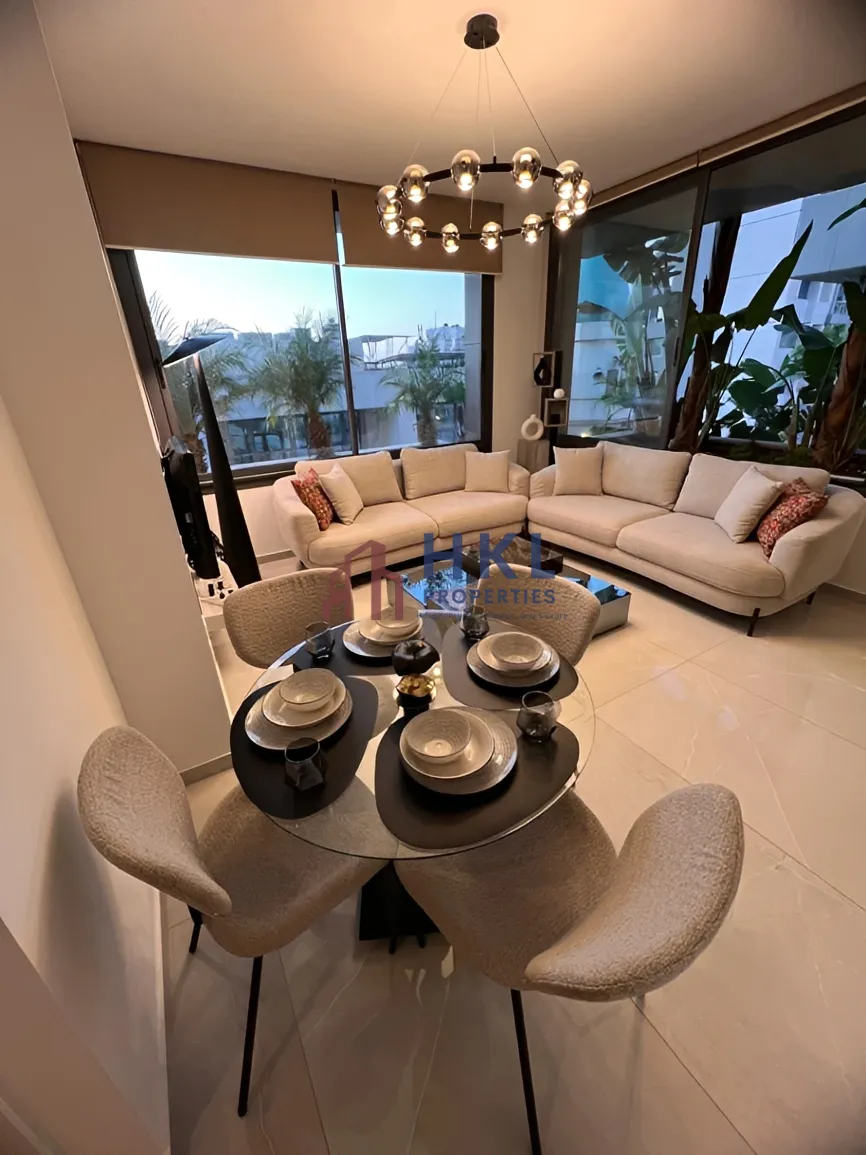 Apartment for rent in Hamra, Beirut, Lebanon - 2 bed, 2 bath