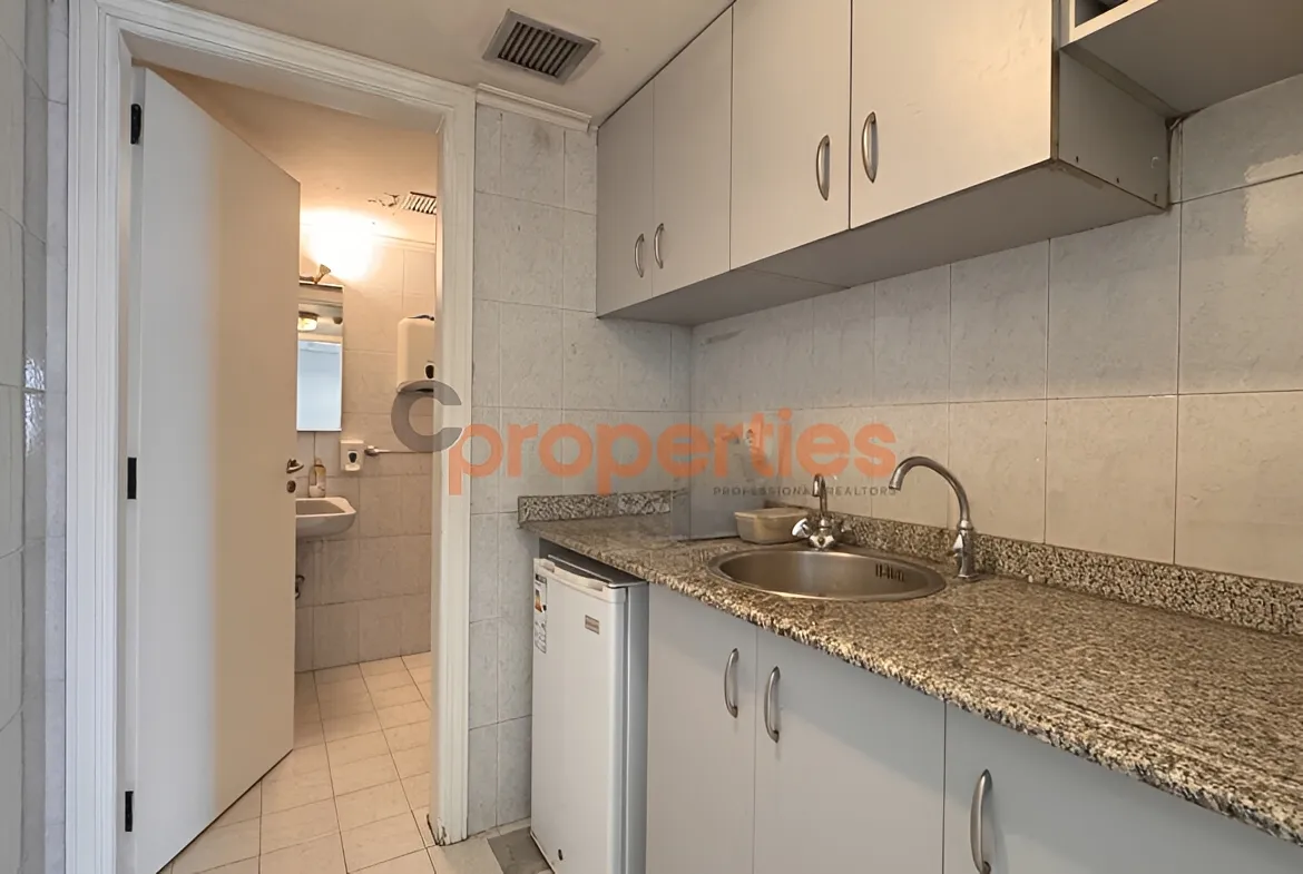 Office for Rent in Aaoukar