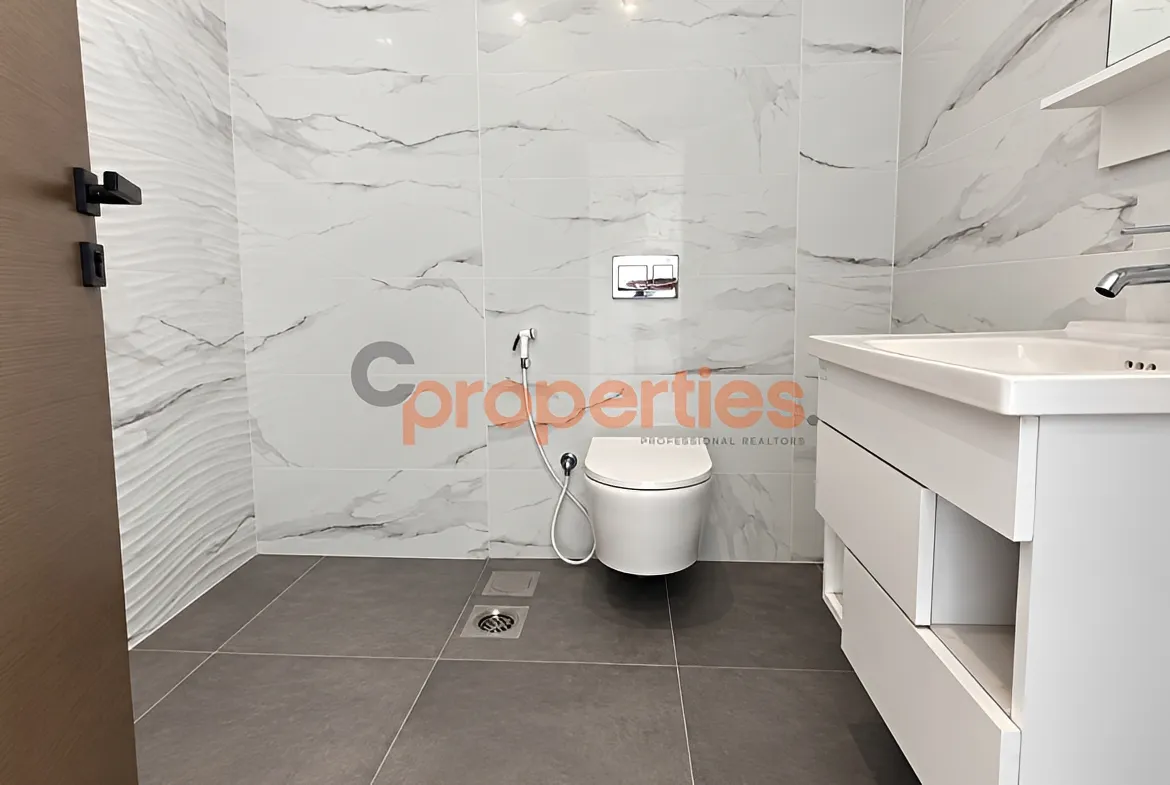 Apartment for Sale in Spears