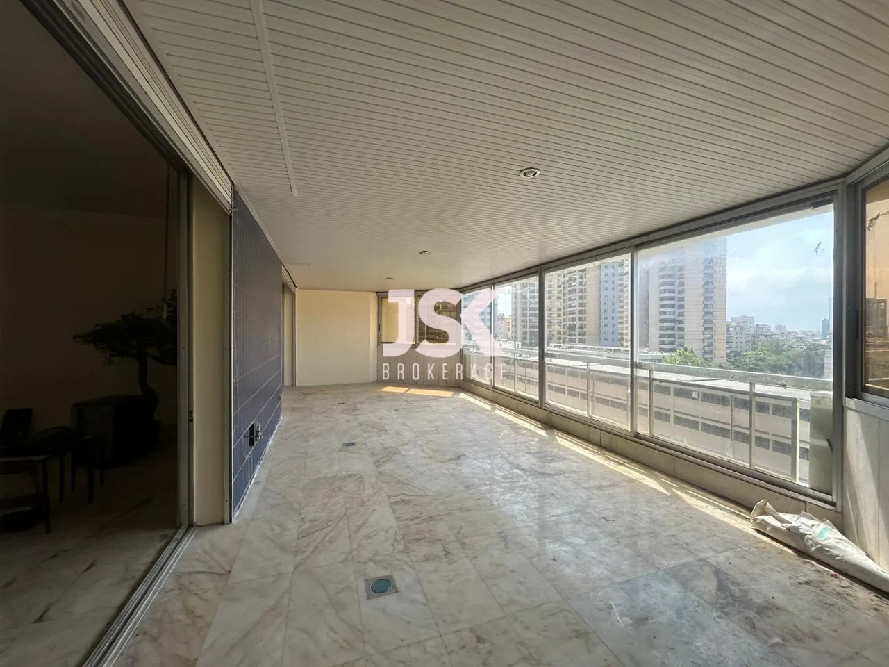 Apartment for Sale in Kraytem
