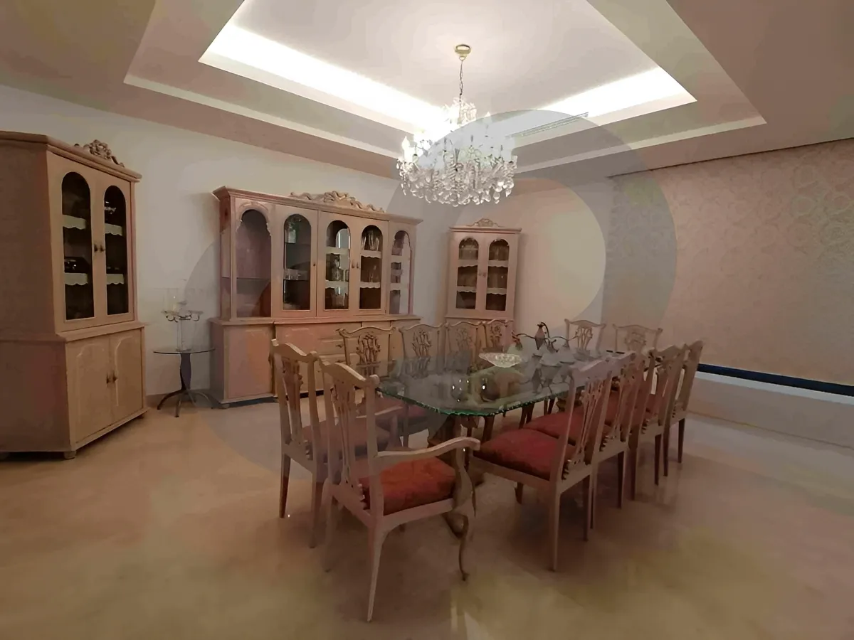 Apartment for Sale in Ramlet El Baida, Bayrut, Lebanon