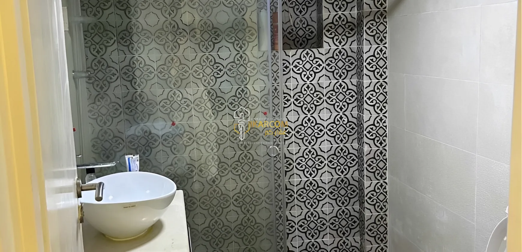 Apartment for sale in Tallet El Khayyat, Bayrut