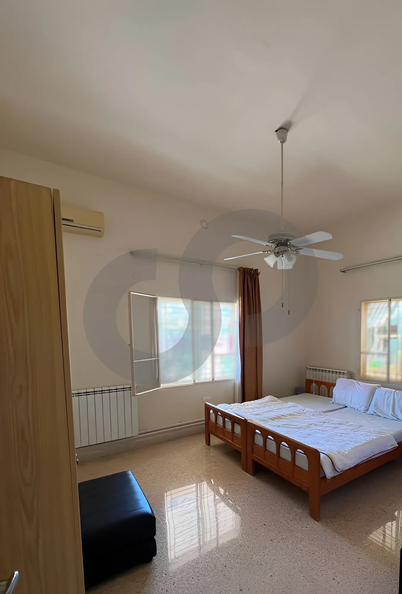 Building for Sale in Dfoun
