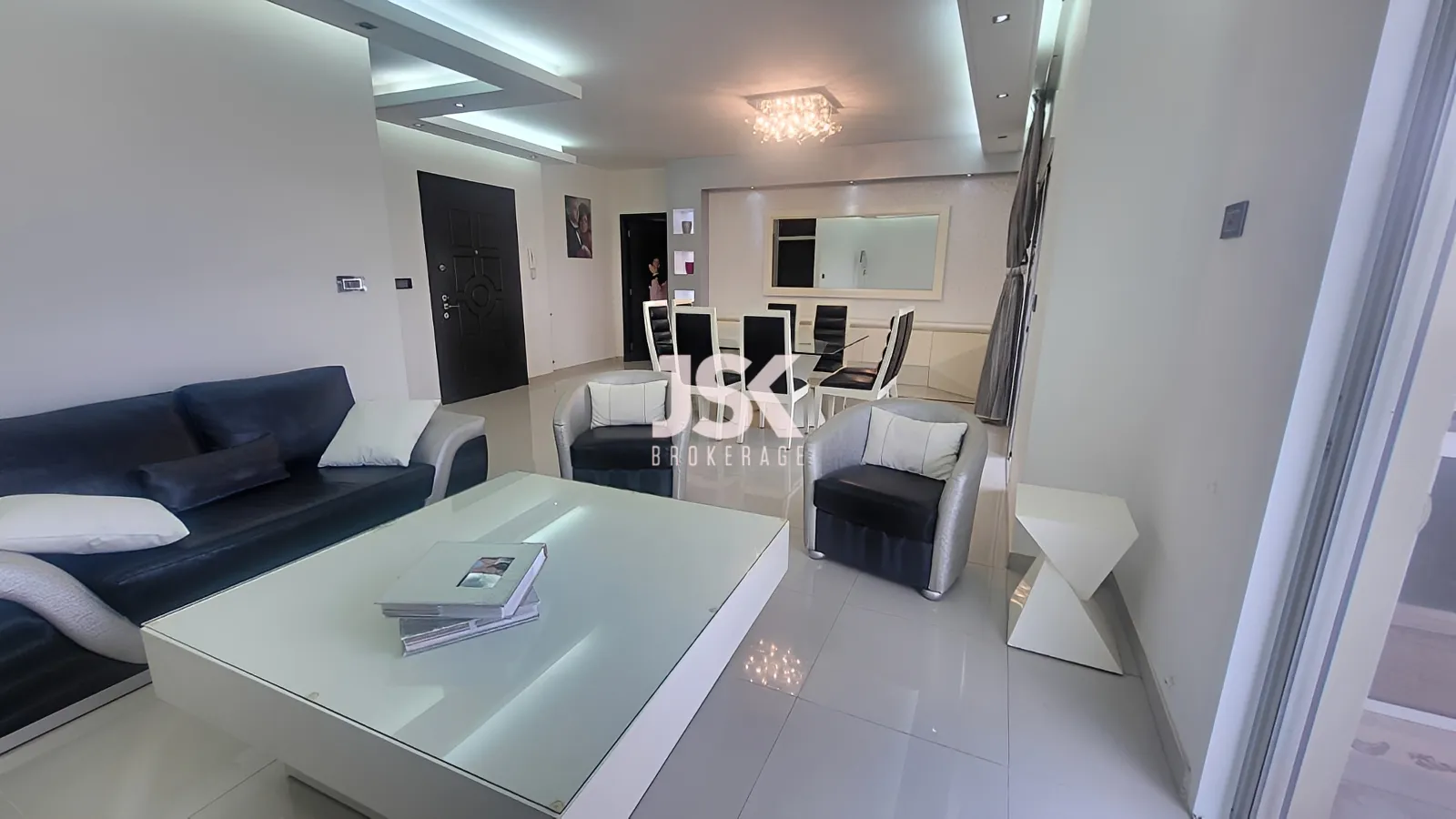 Apartment for Rent in Fatqa - 3 bed, 3 bath