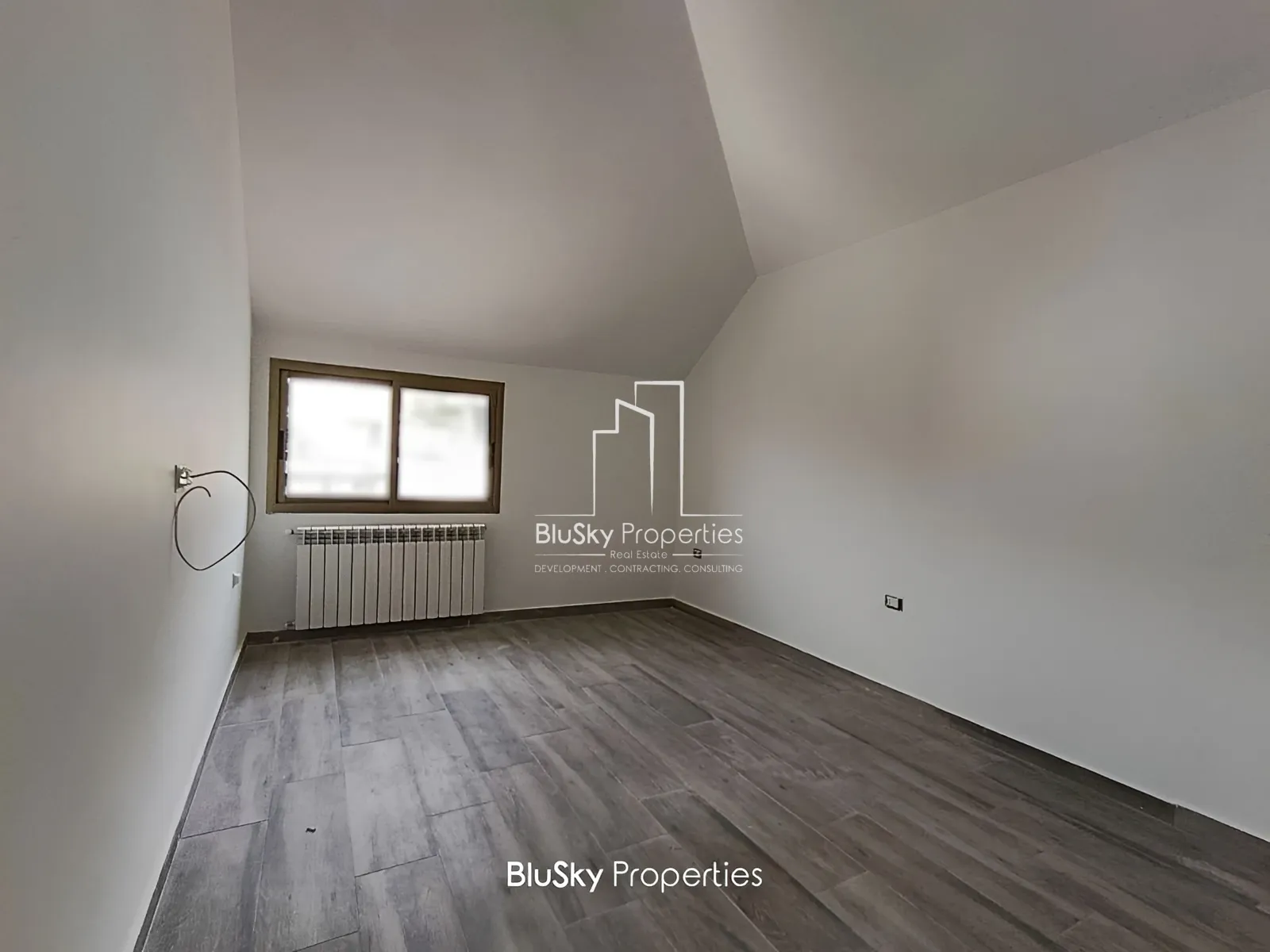 Apartment for Sale in Fatka - 2 bed, 3 bath