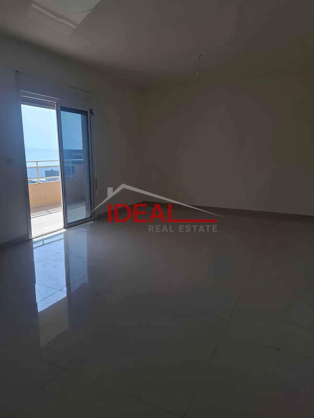 Apartment for sale in Kfar Yassine - 3 bed, 2 bath