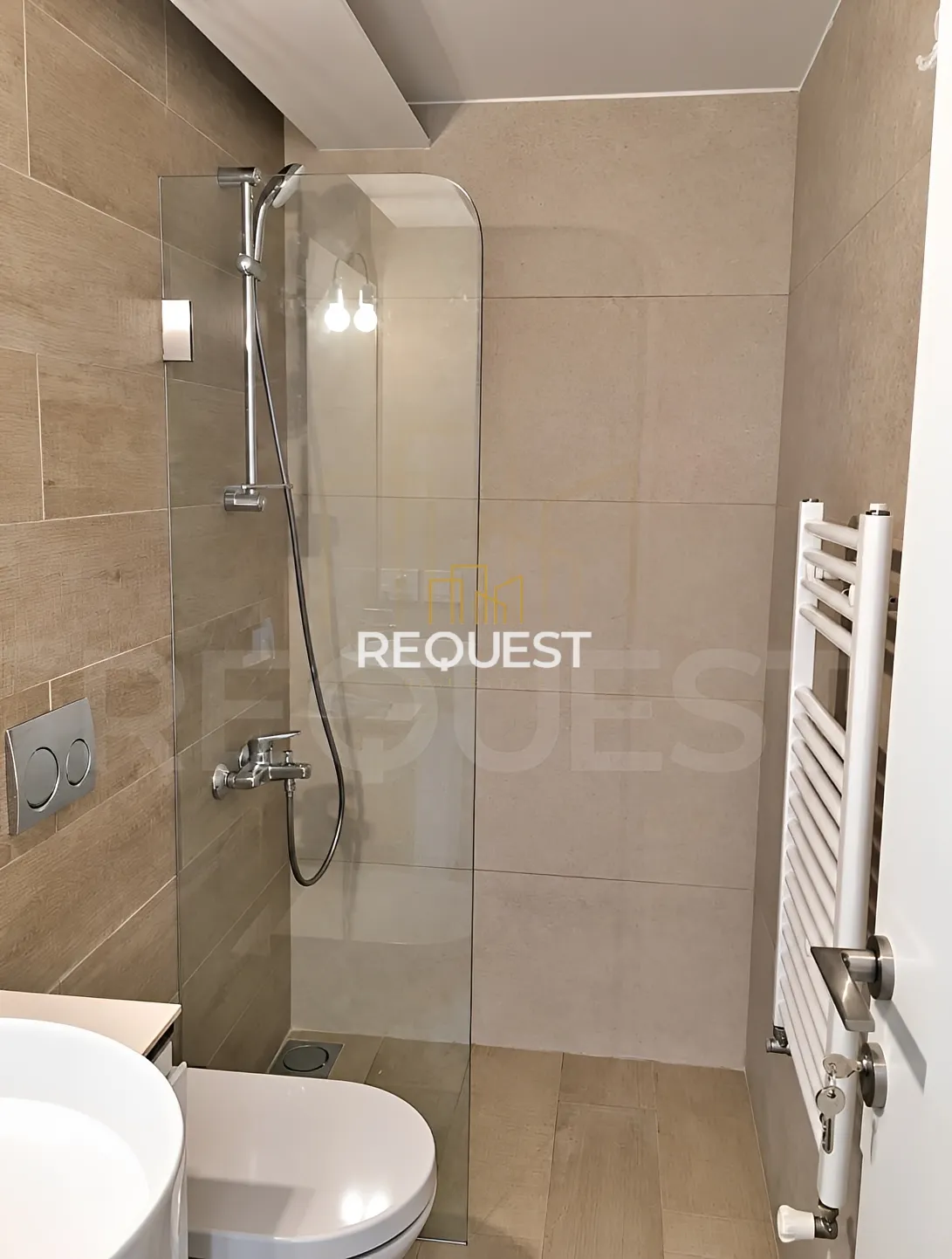 Studio for rent in Achrafieh