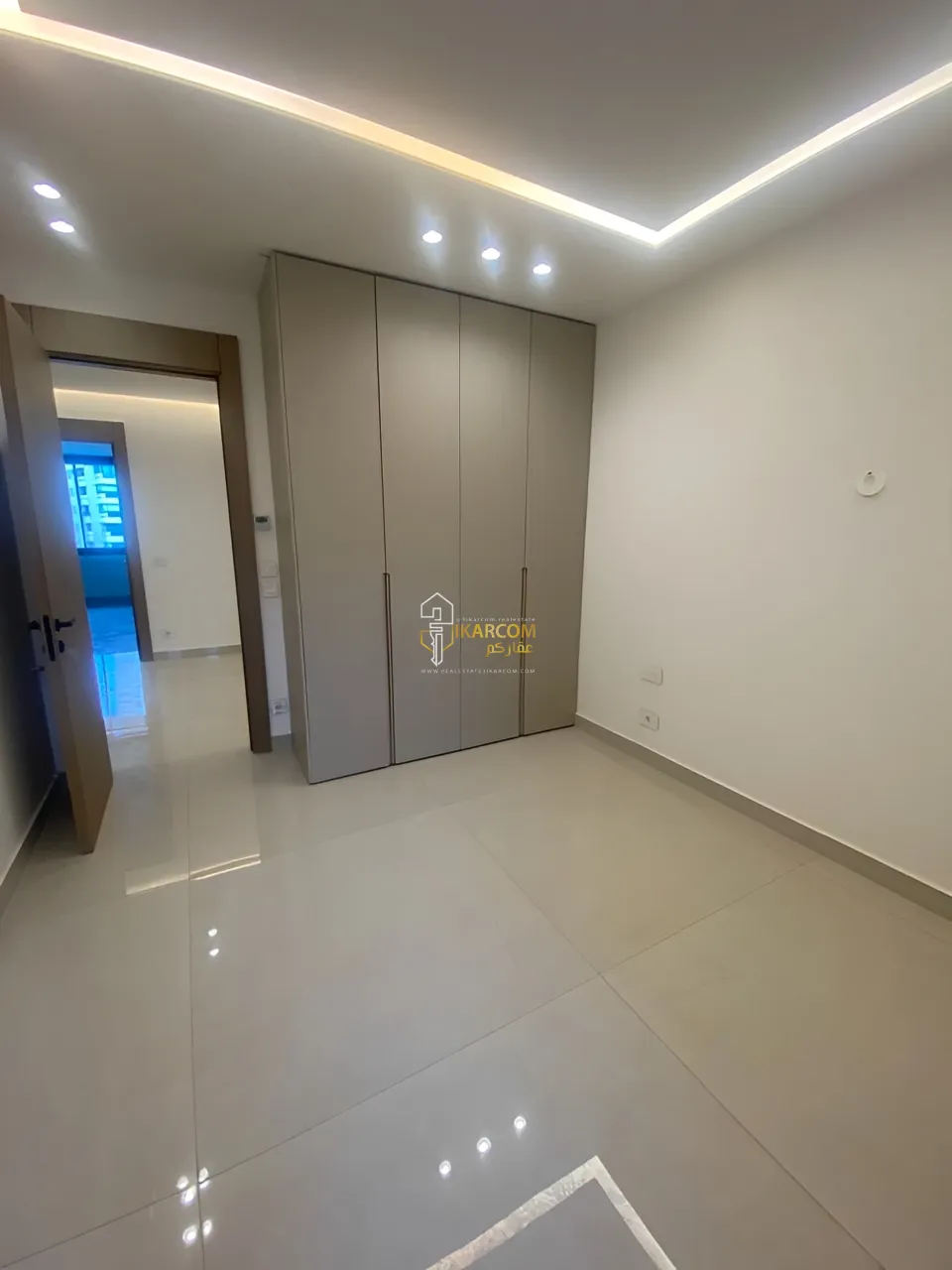 Apartment for sale in Ramlet El Baida, Bayrut, Lebanon