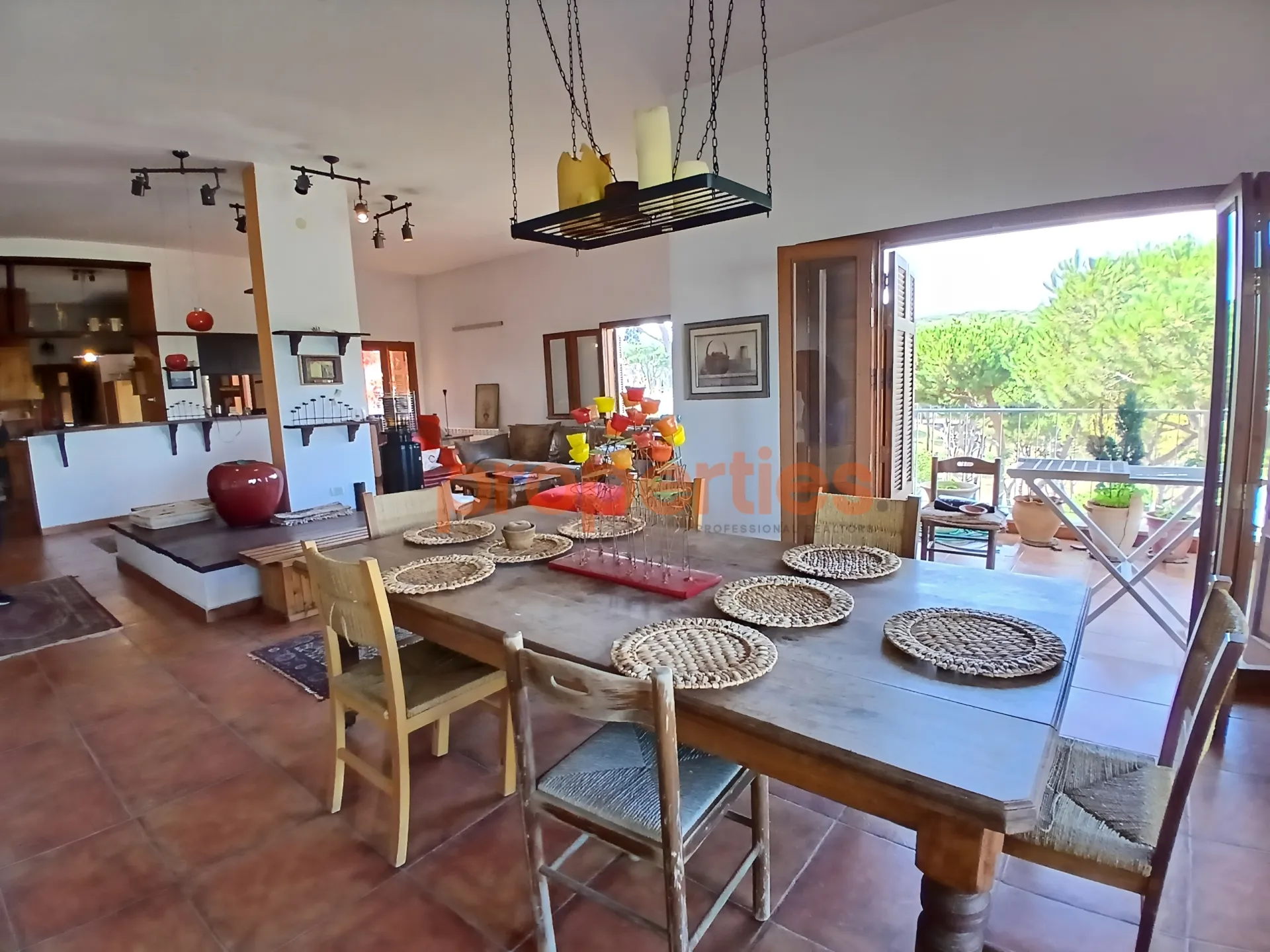 Apartment for Sale in Bolonia
