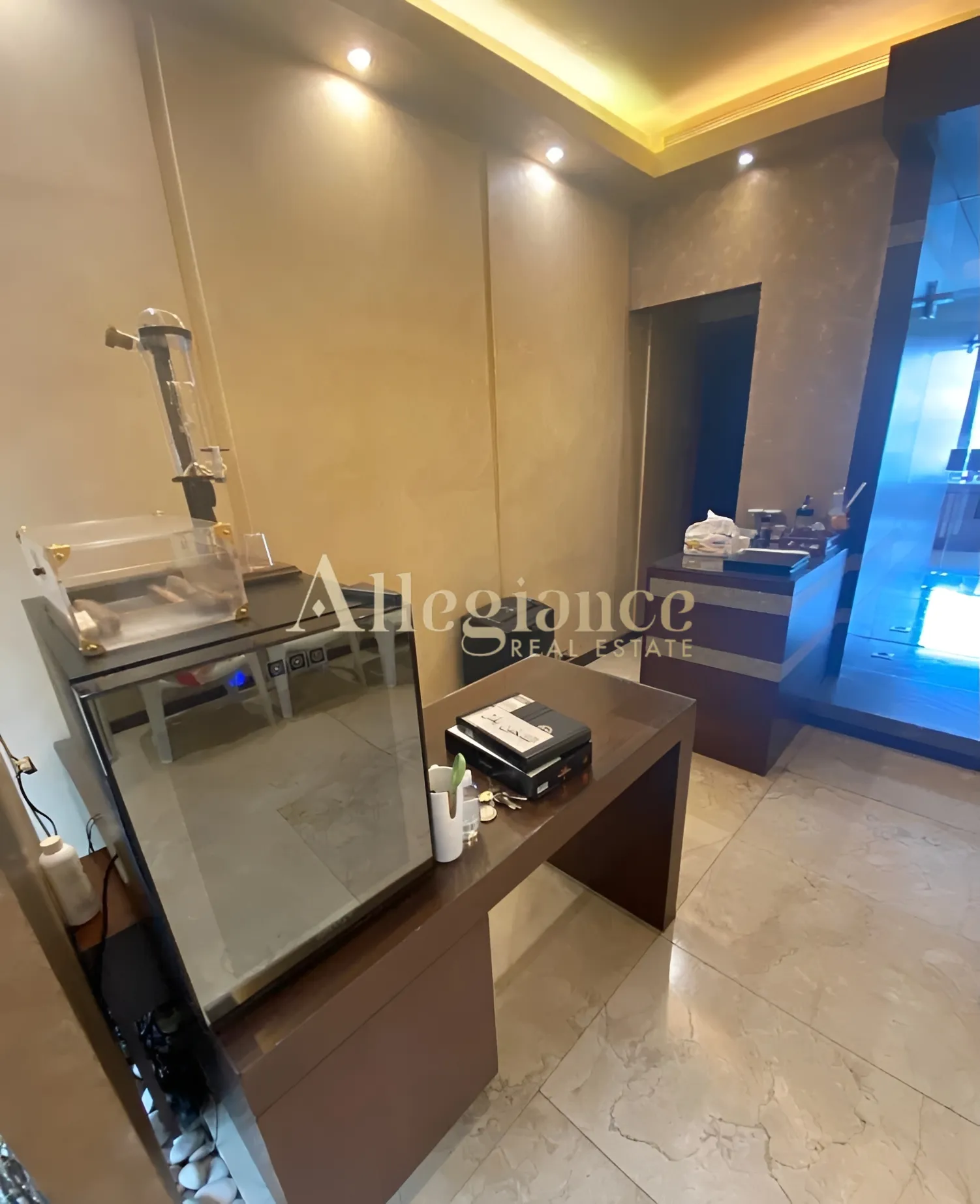 Office for sale in Zalqa