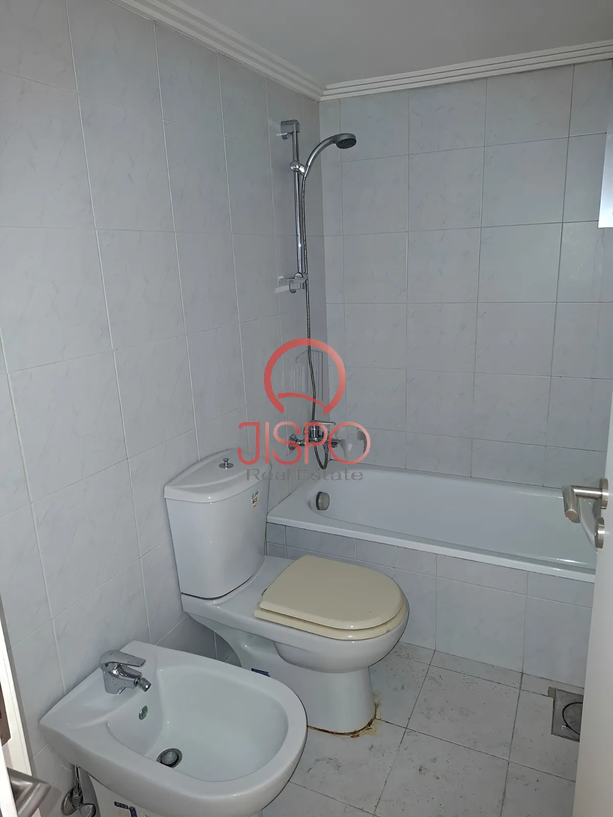 Apartment for Sale in Zalqa