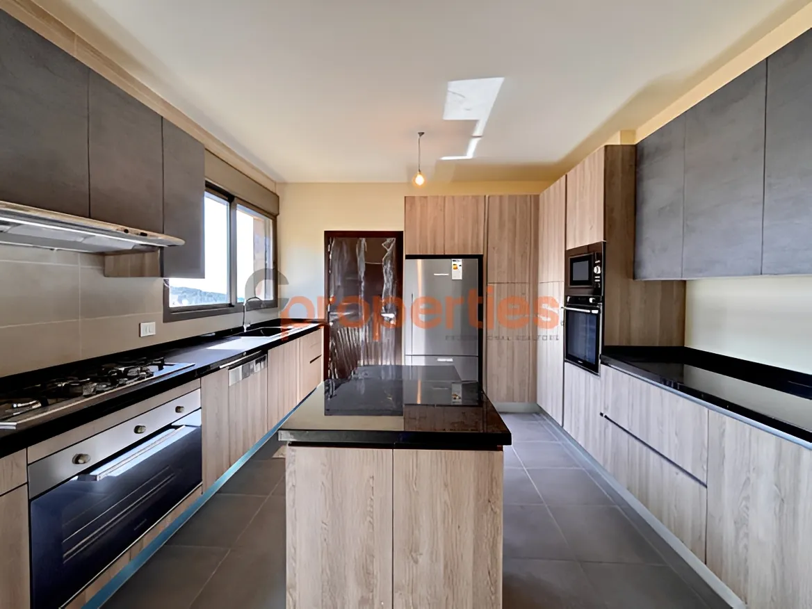 Apartment for Sale in Jouret El Ballout