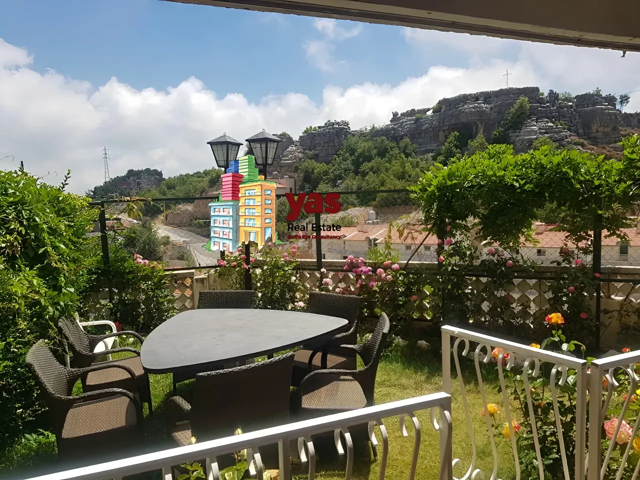 Apartment for Sale in Faytroun - 3 bed, 5 bath