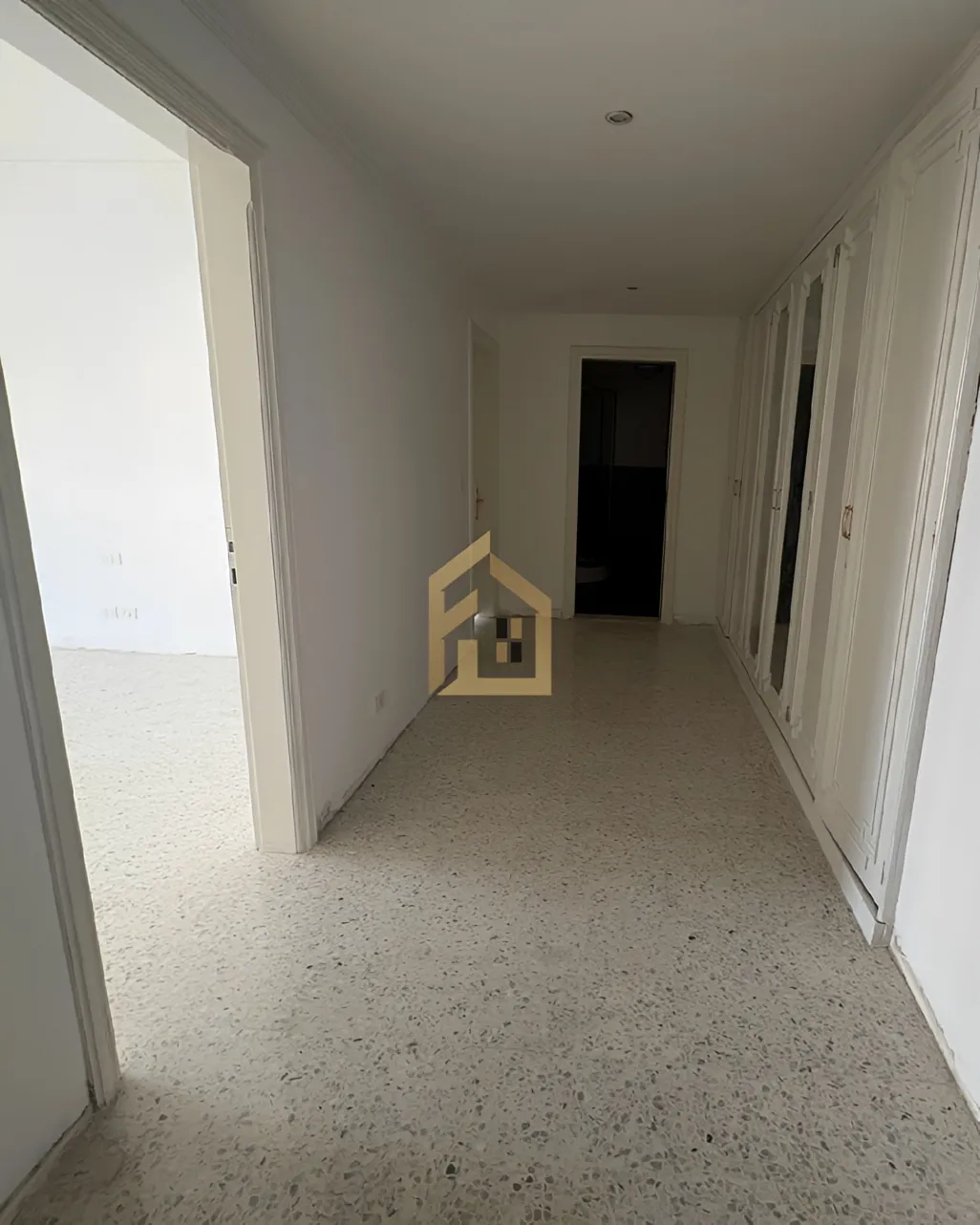 Apartment for rent in Ramleh Al Bayda, Beirut, Lebanon