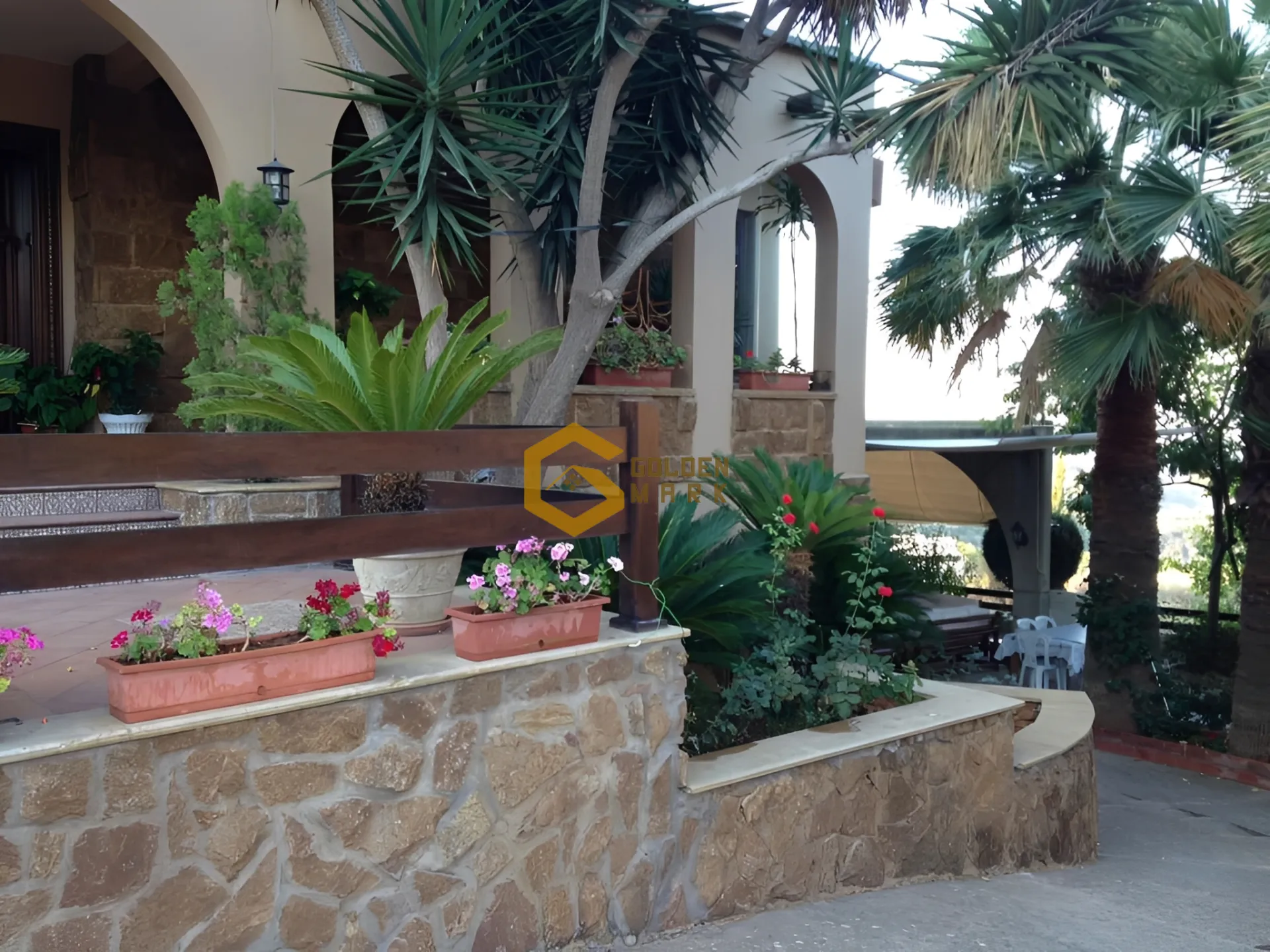 Villa for Sale in Jdayel - 5 bed, 6 bath