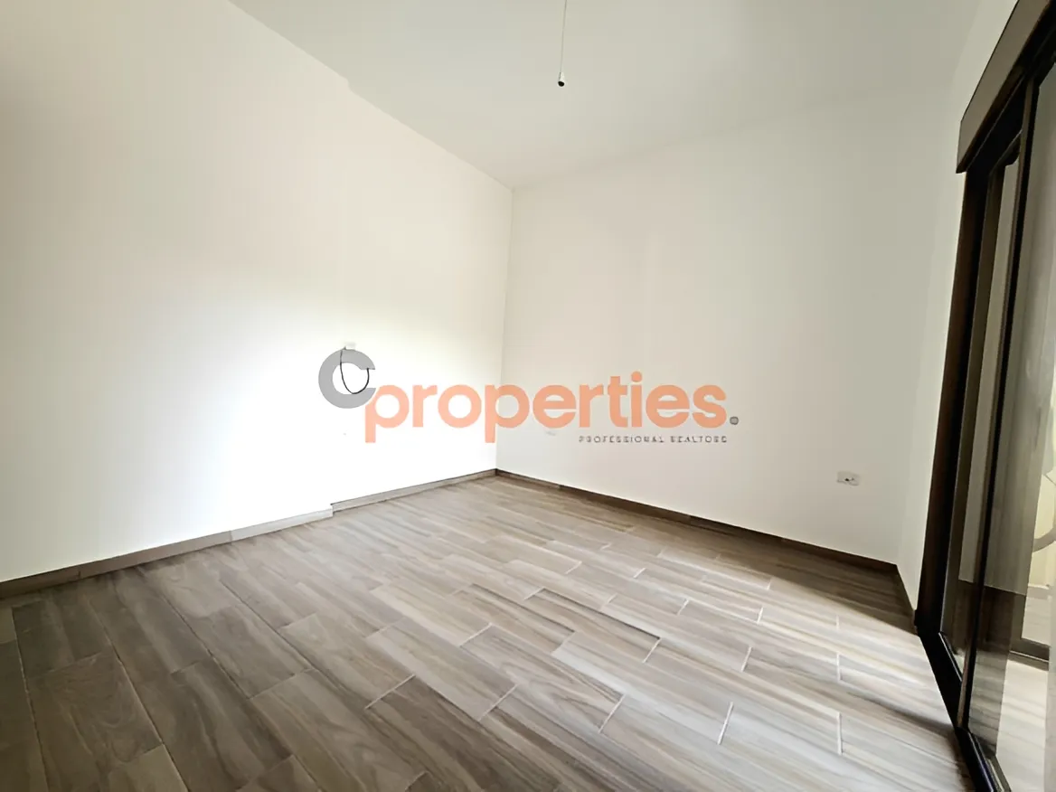 Apartment for Sale in Halat