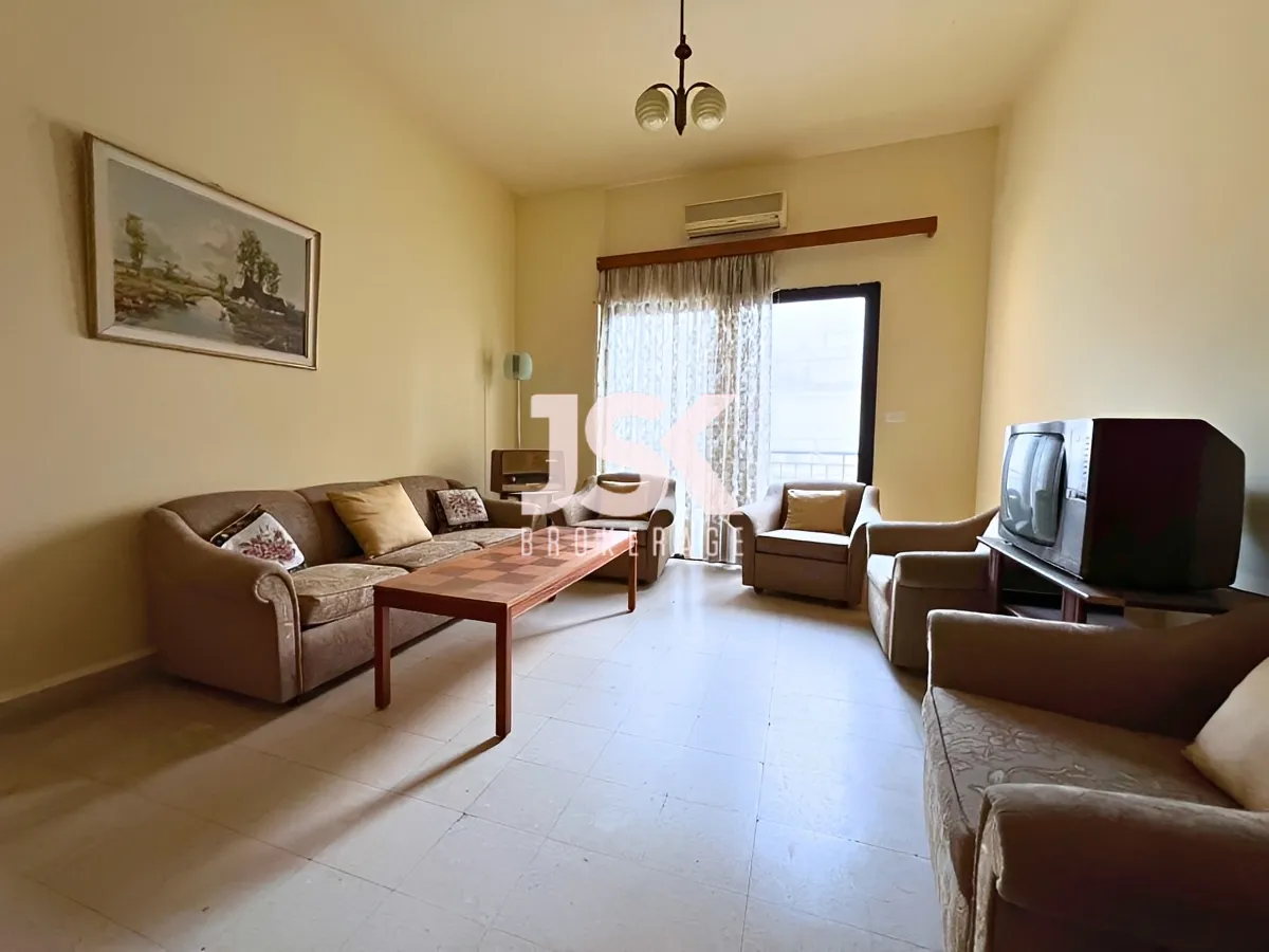 Apartment for Sale in Mar Mikhael, Bayrut, Lebanon - 3 bed, 1 bath