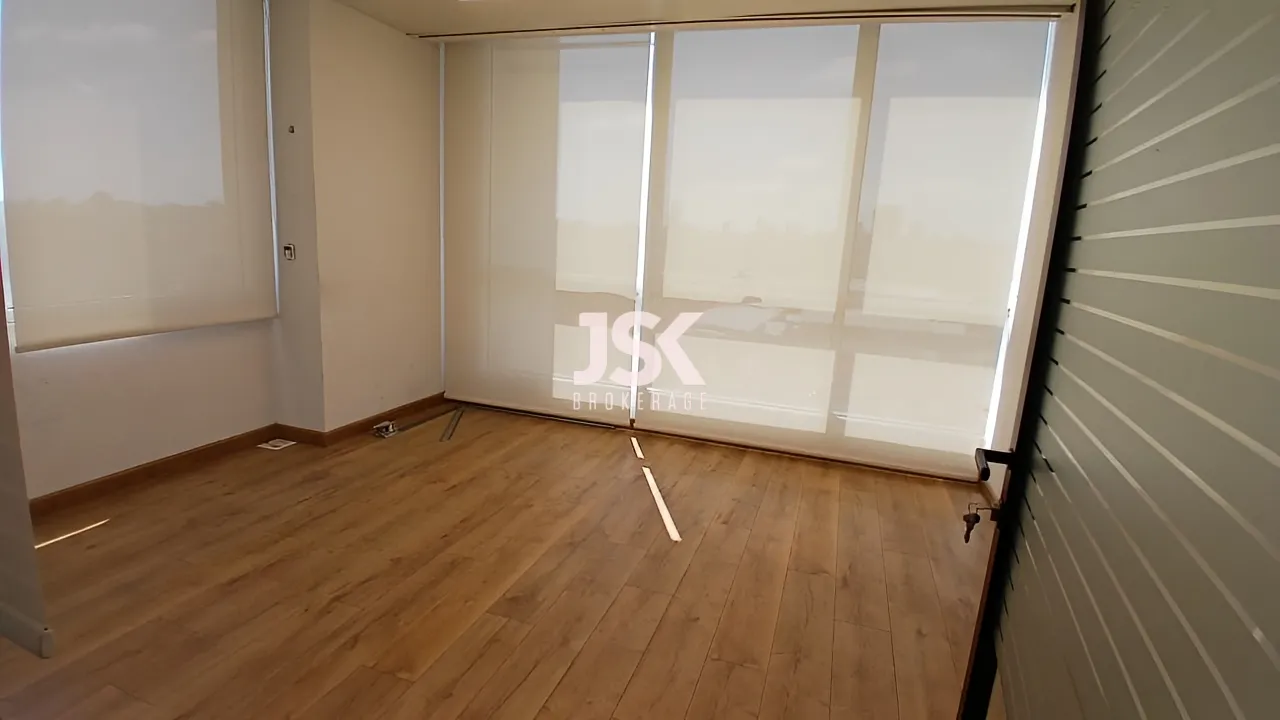 Office for Sale in Sin El Fil