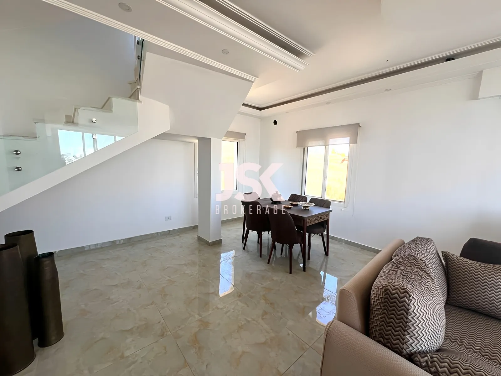 Duplex for Sale in Saoufar - 5 bed, 6 bath