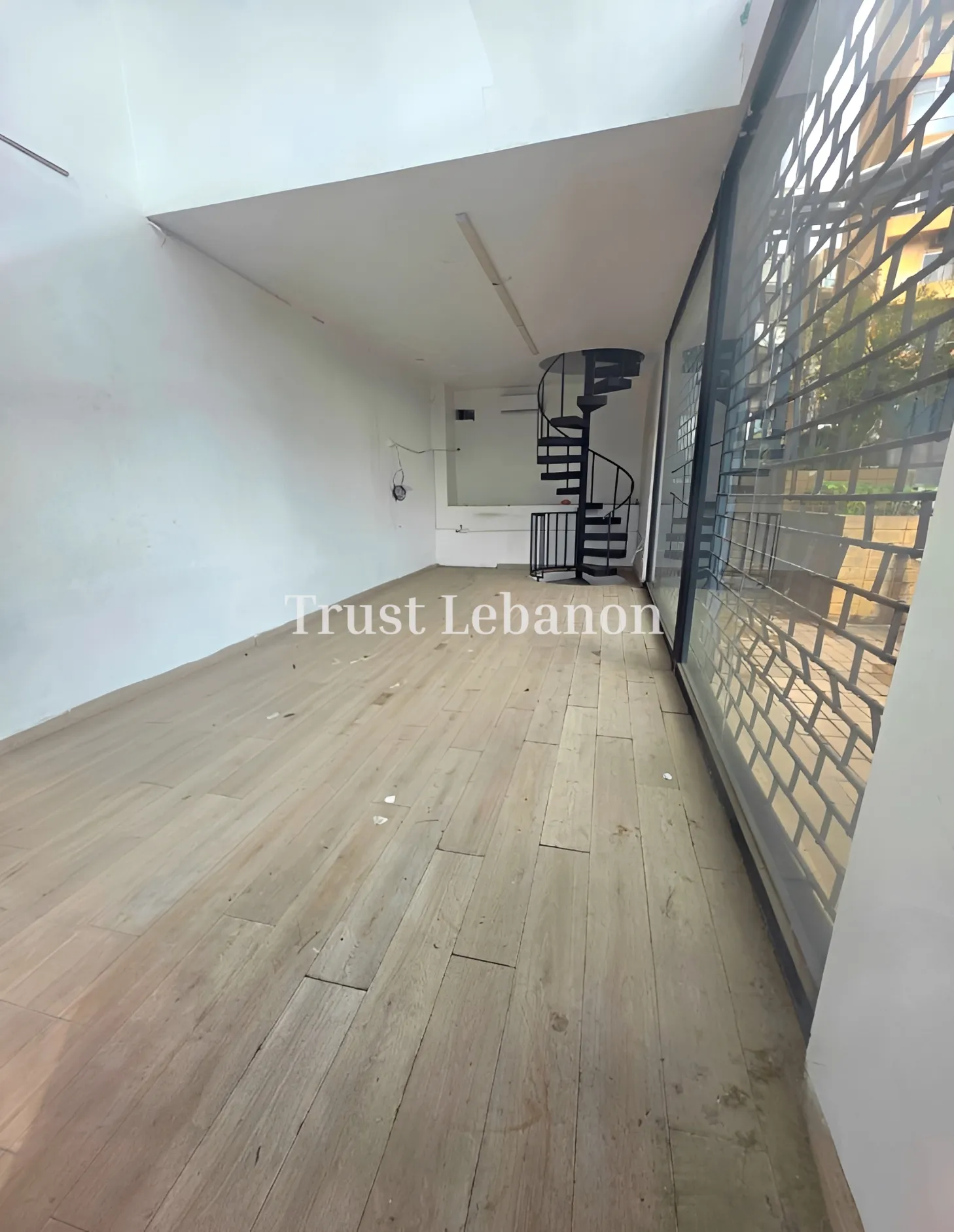 Shop for sale in Jdeideh, Lebanon