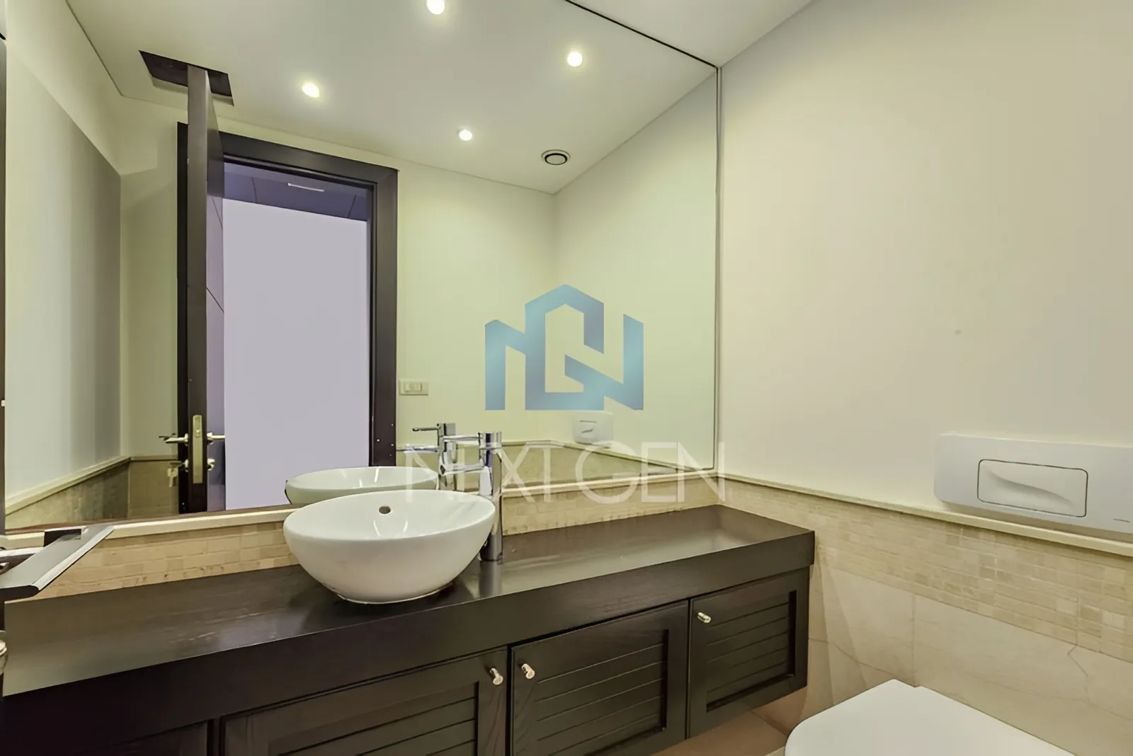 Apartment for Sale in Ras Beirut,