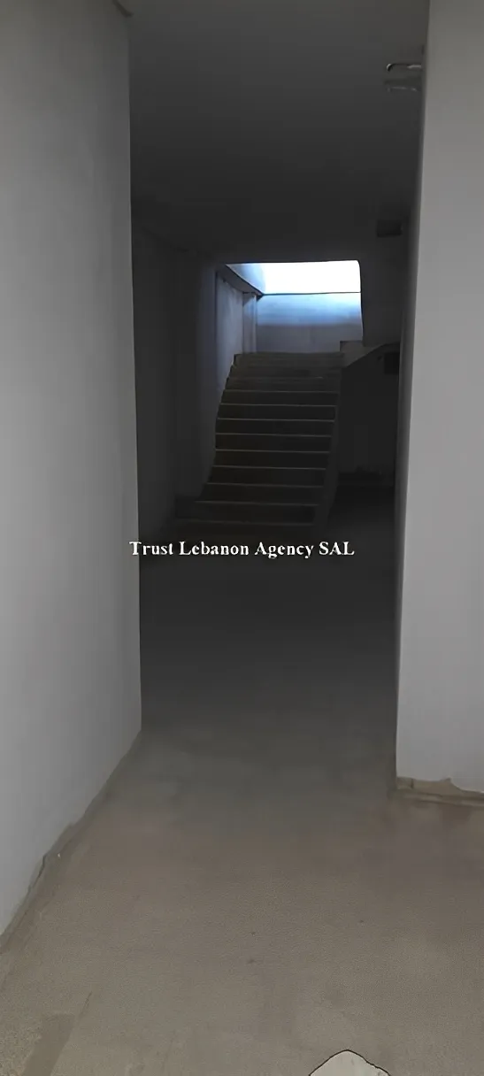 Shop for rent in Metn, Dbayeh