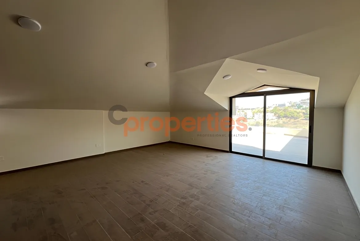 Duplex for Sale in Hazmieh