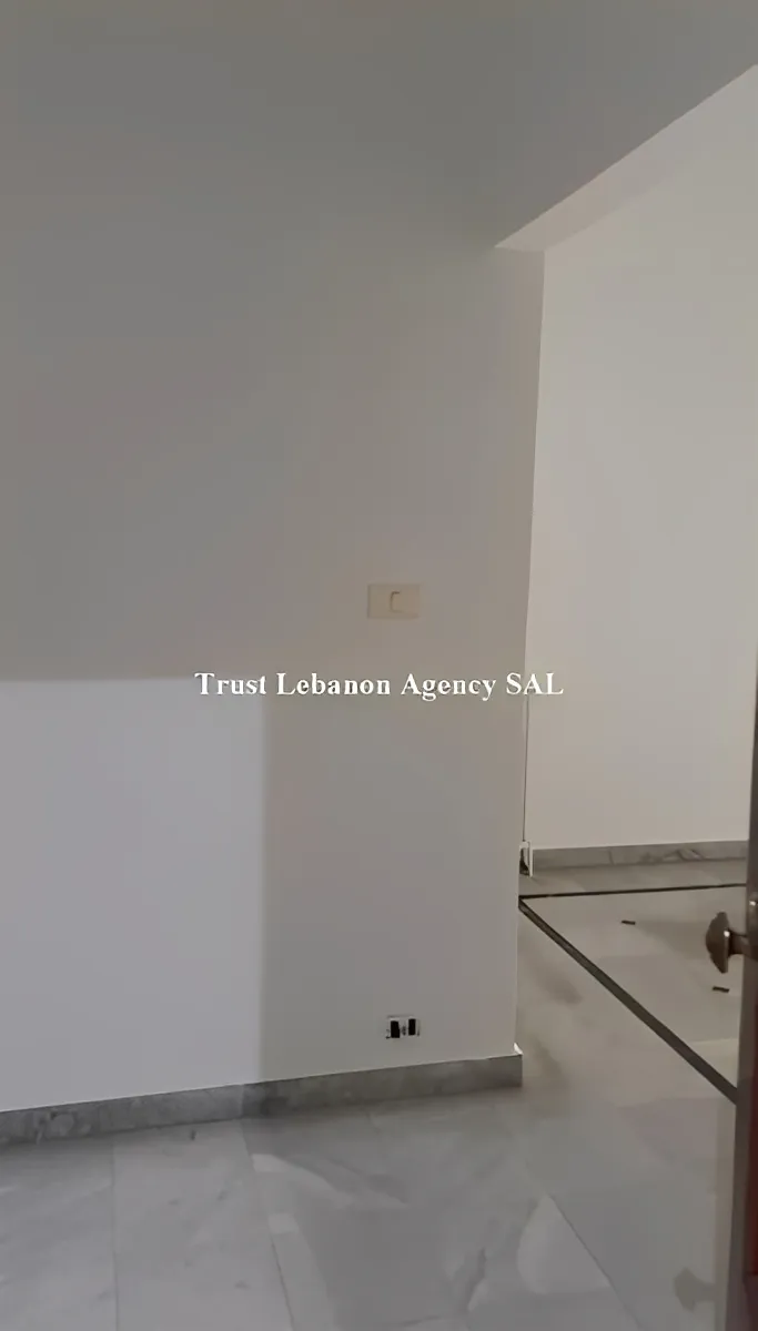Office For Rent in Metn, Sin El Fil