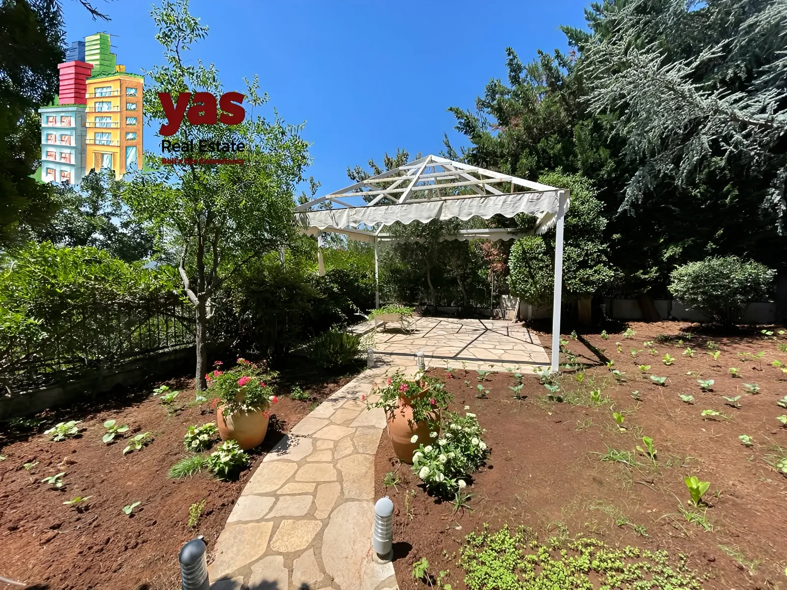 Apartment for Sale in Baabdat