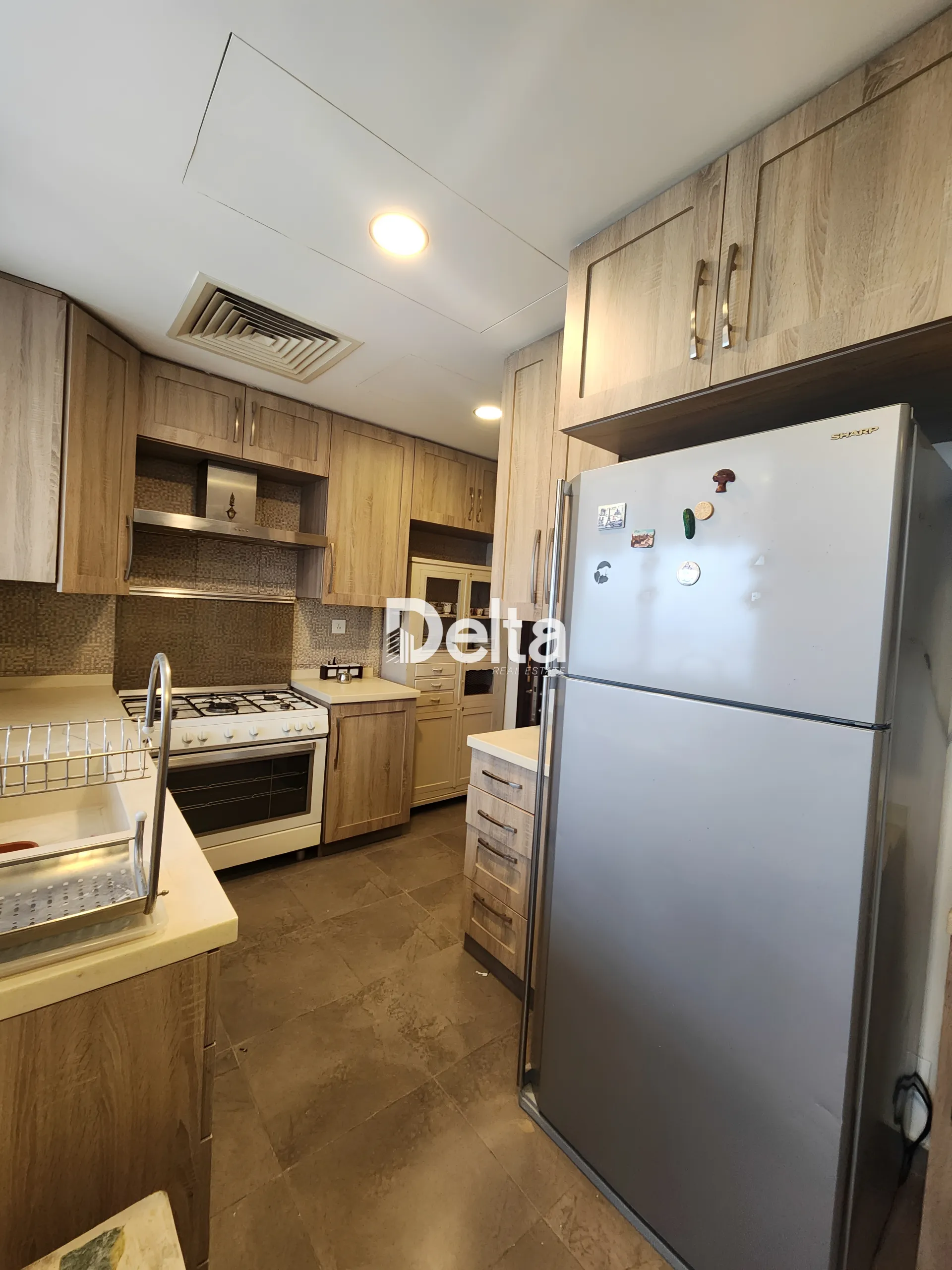 Residential in Ain Al Mraiseh, baabda - 2 bed, 3.0 bath