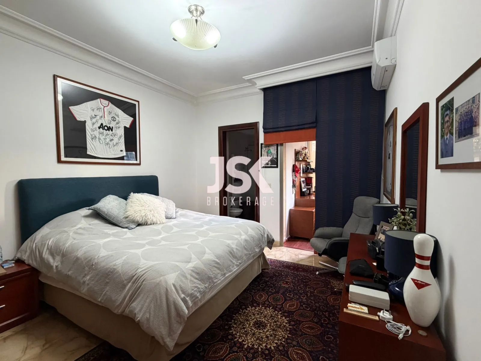 Apartment for Sale in Ain Al Tineh